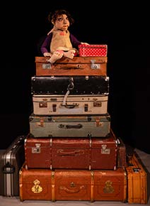 Figurentheater für Kinder, Das Mädchen mit dem Koffer, Bild 6